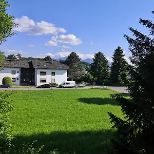 Schelhas Apartment Prien