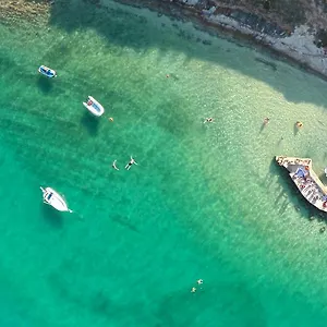 Alma , Pag Town Chorwacja